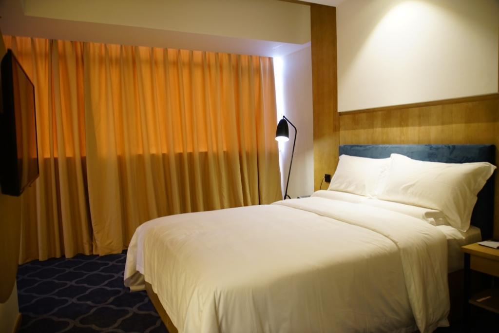 Flight One Hotel เซินเจิ้น ภายนอก รูปภาพ